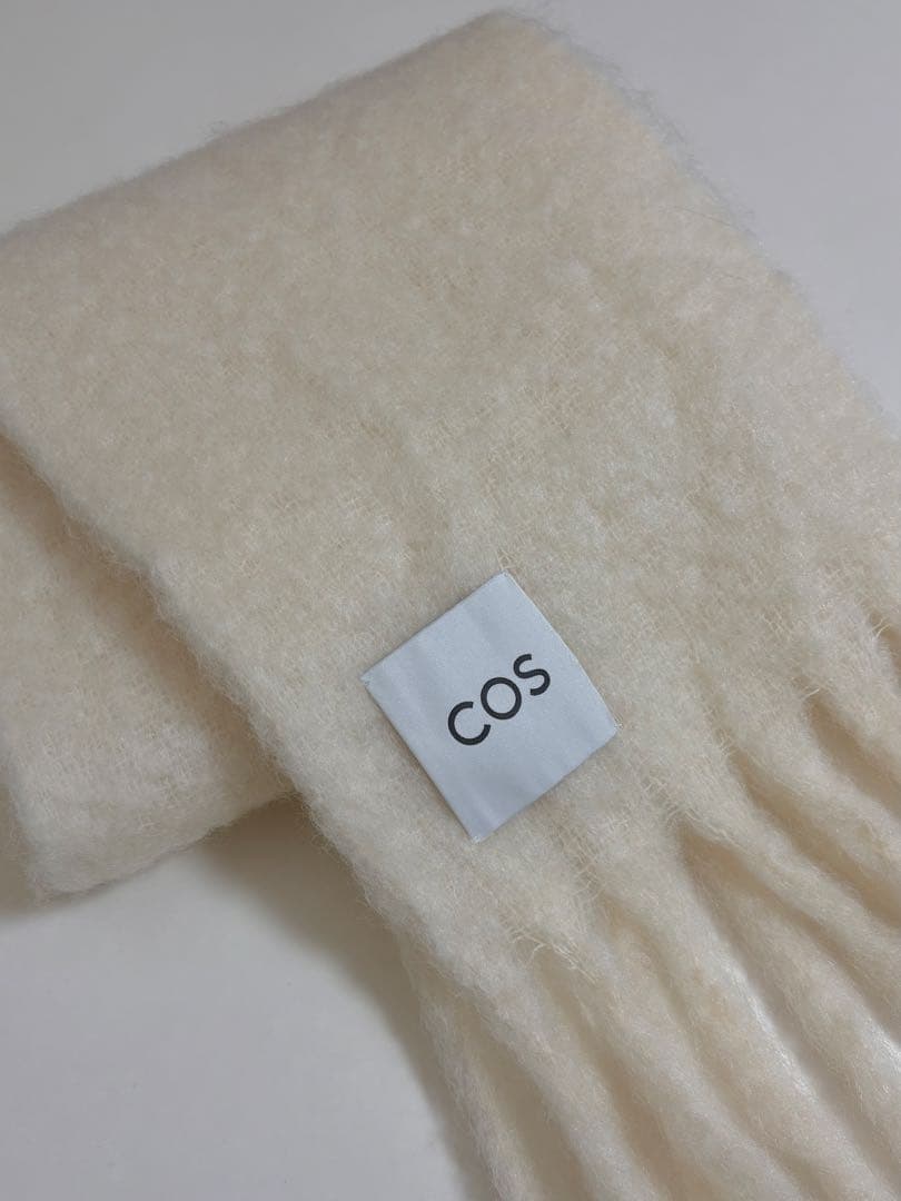 新品未使用 COS フリンジブラッシュドモヘアマフラー バターミルク