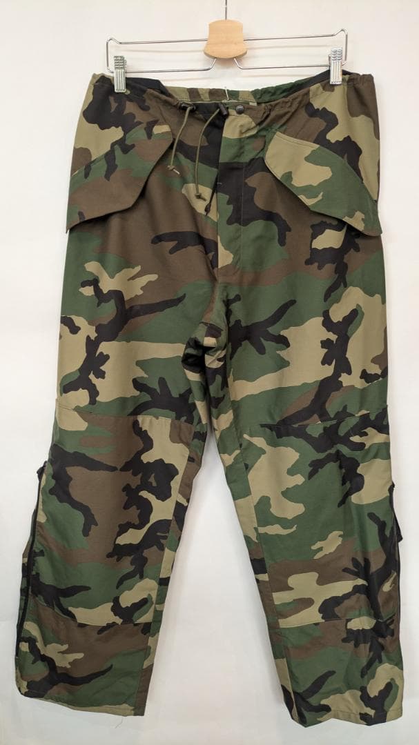 美品●ECWCSゴアテックス　 オーバーパンツ●USAインポート5928