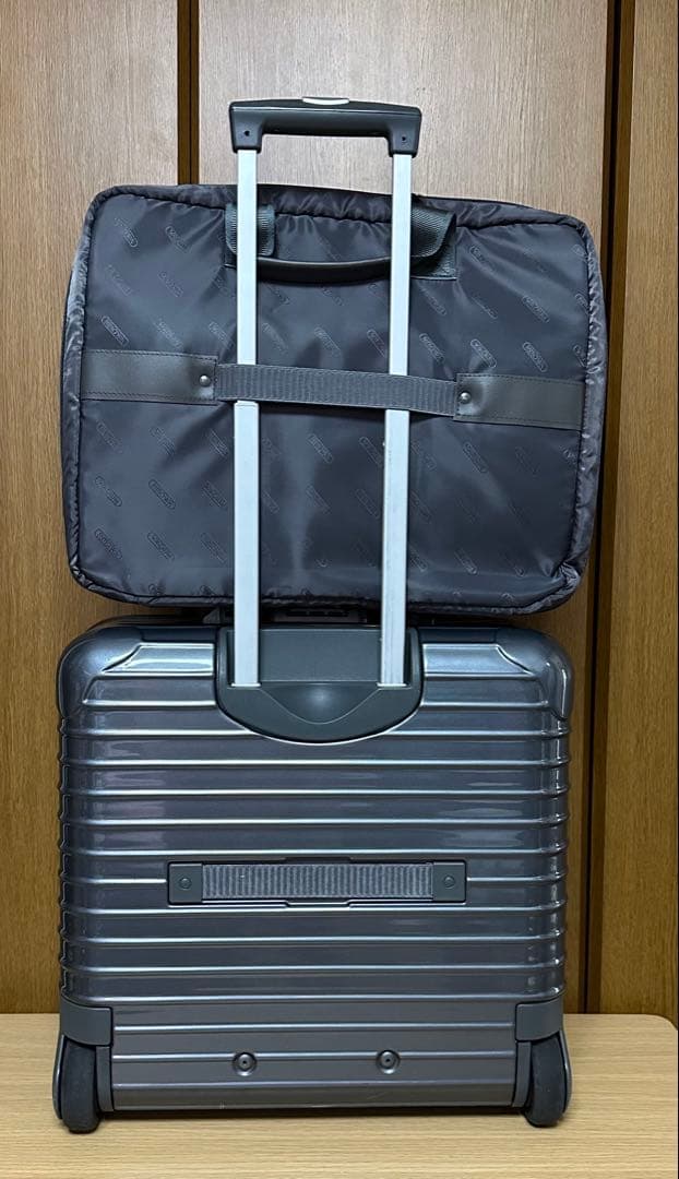 DQT 　RIMOWA リモワ　スーツケース 23L 伊勢丹本店購入