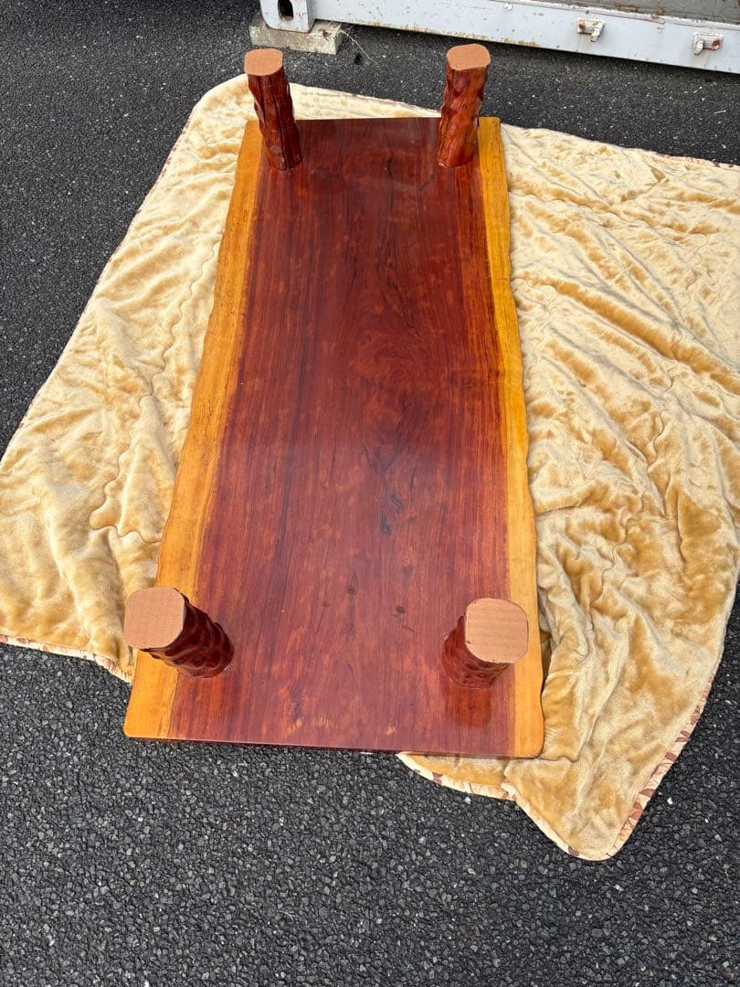 定価70万　1枚板テーブル　送料無料