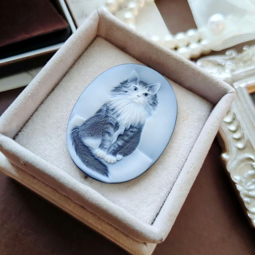 ドイツ CAMEO ストーン メノウ カメオ ルース 猫 メインクーン ブローチ