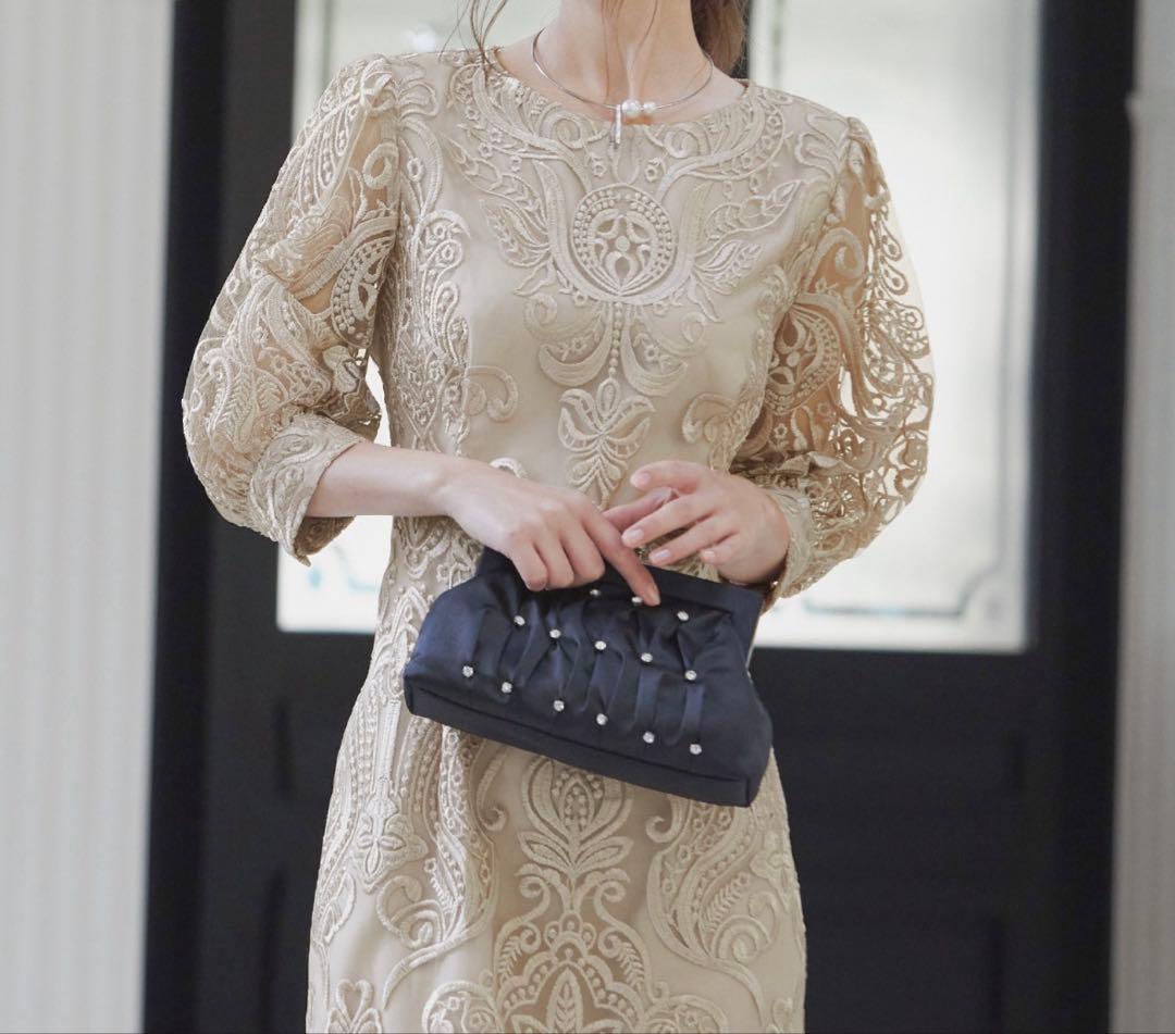 刺繍レース　バックリボン　タイトドレス