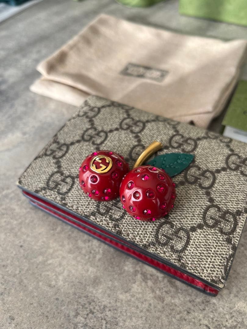 GUCCI チェリー 財布 グッチ