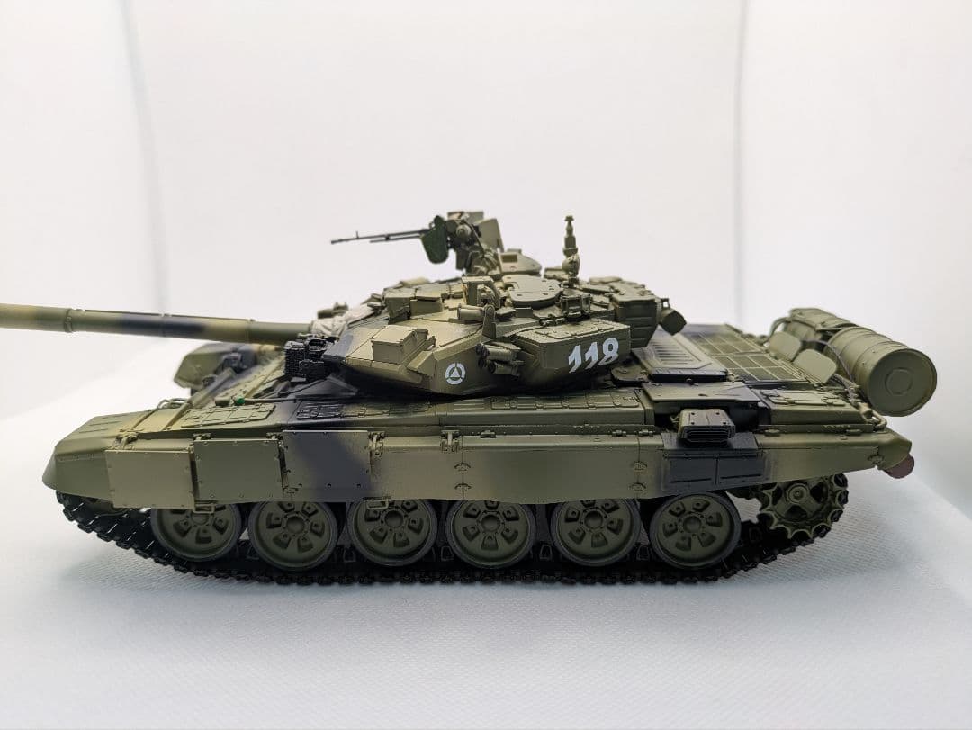 塗装済完成品　モンモデル 1/35 ロシア 主力戦車 T-90A