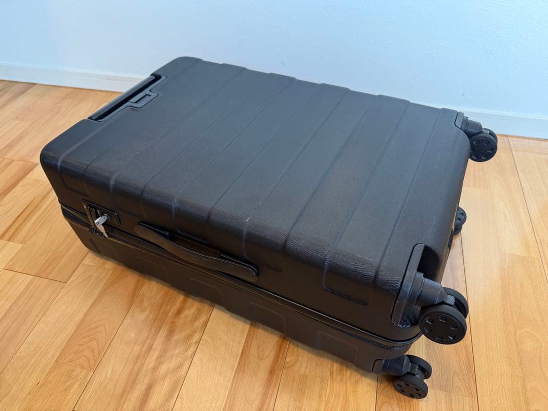 カンフーさま専用　廃盤品★無印良品 キャリーケース 黒　4輪 63L