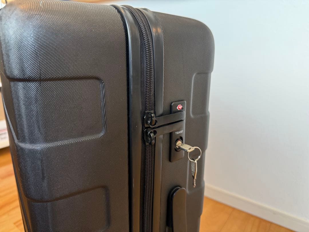 カンフーさま専用　廃盤品★無印良品 キャリーケース 黒　4輪 63L