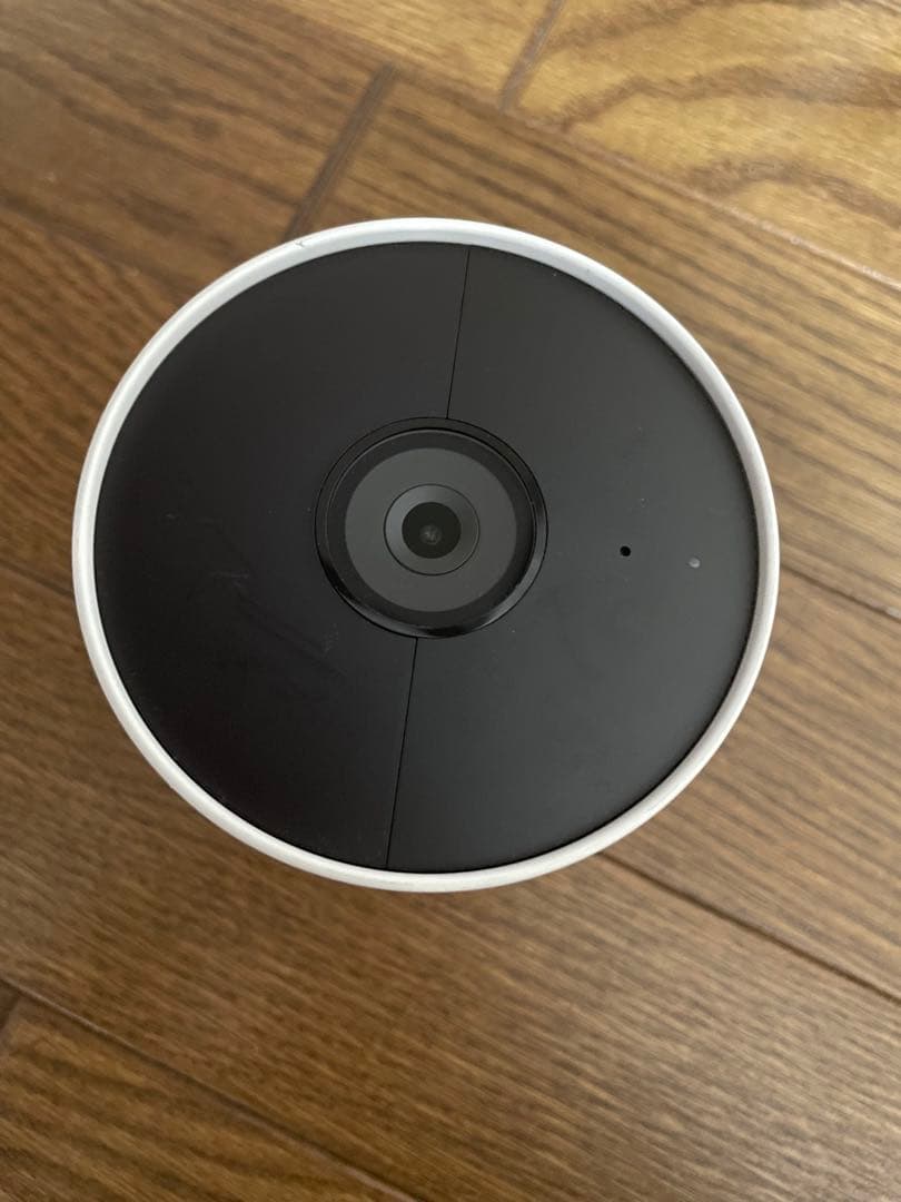 Google Nest Cam 防犯カメラ／中古です。