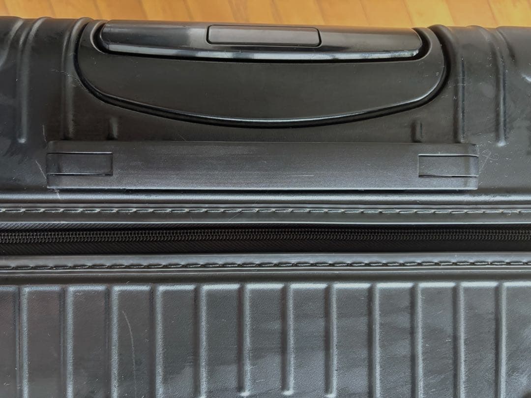 Y*様 RIMOWA ESSENTIALSLEEVE CabinPlus