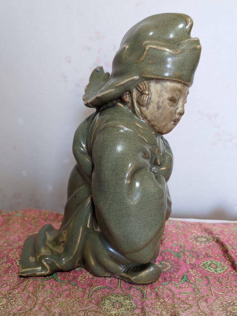 ♦！大珍品 ？三田 青磁 雅樂舞像 磁器人形 朝鮮コレクション骨董品アンティーク