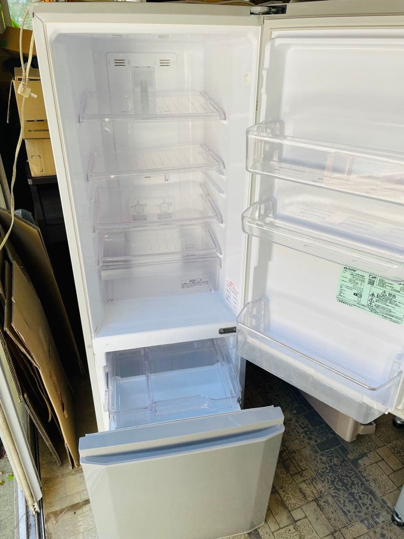 専用　冷蔵庫　168L 三菱