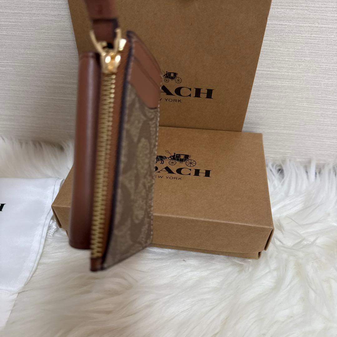 COACH ブラウンレザー ケース