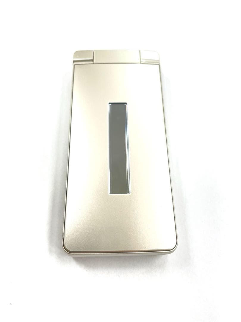 docomo ガラケー　 ゴールド　AQUOS