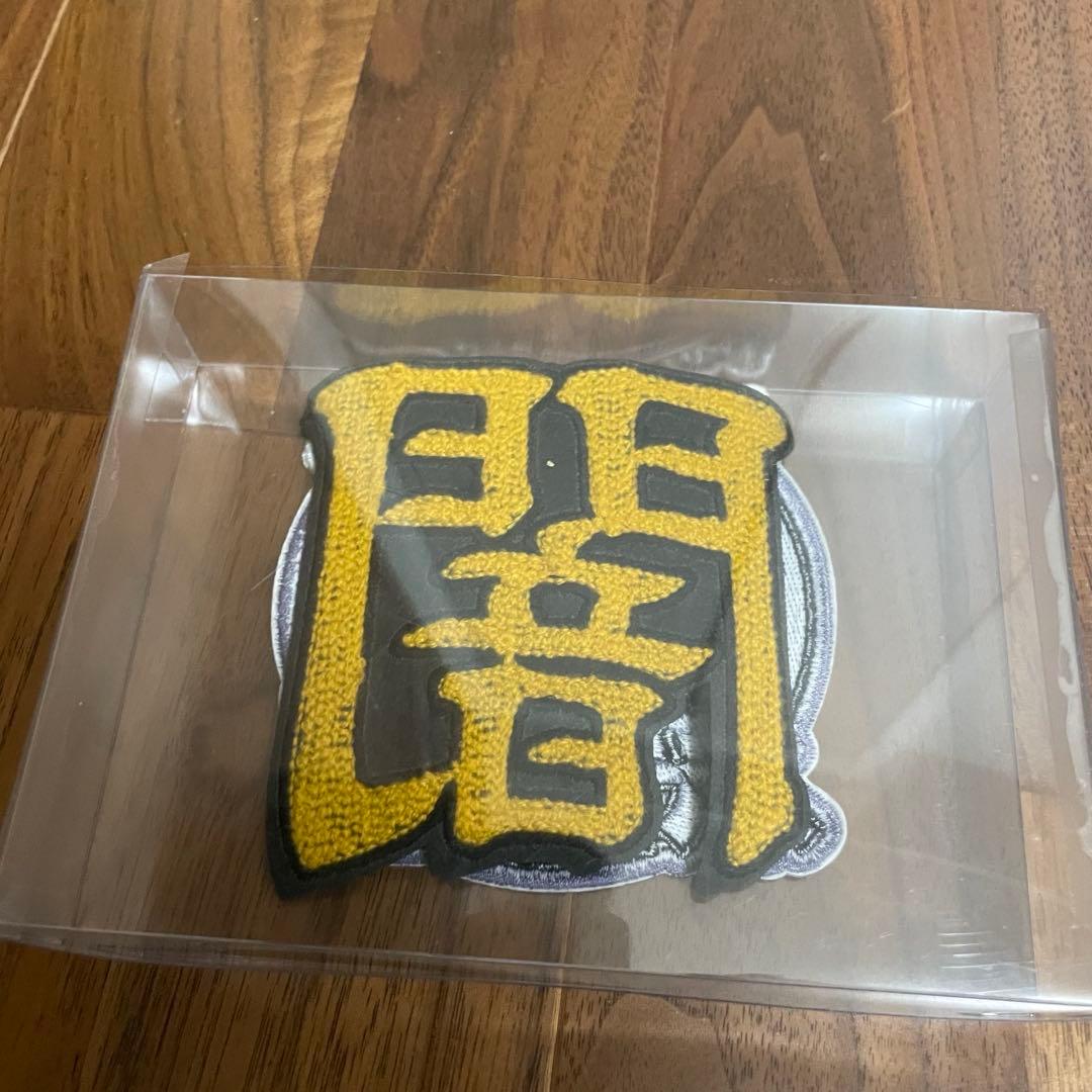 週末値引き　遊戯王　NIKE レッドアイズ・ブラックドラゴン　ワッペンつき