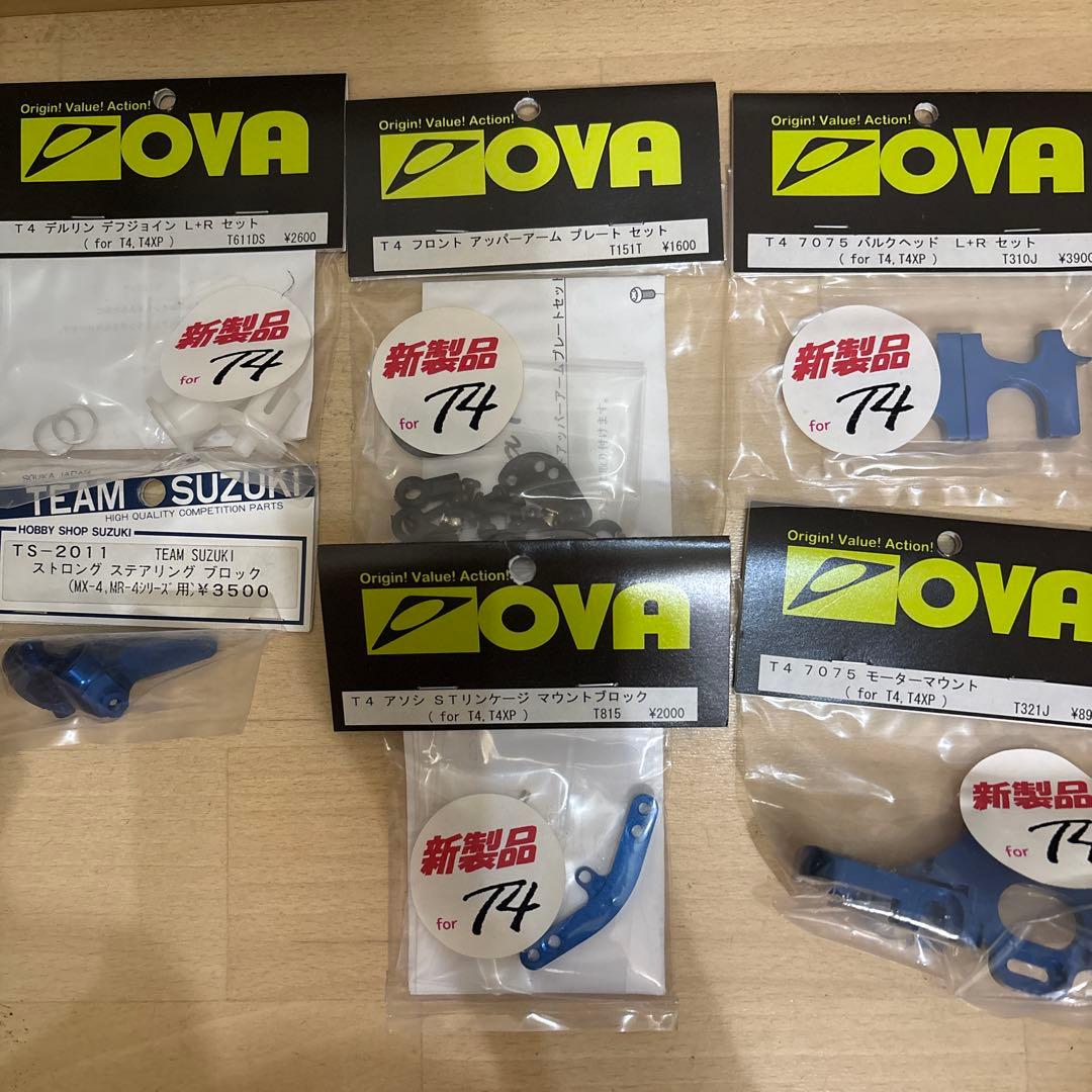 OVA T4 未組み立て　パーツ付き　希少