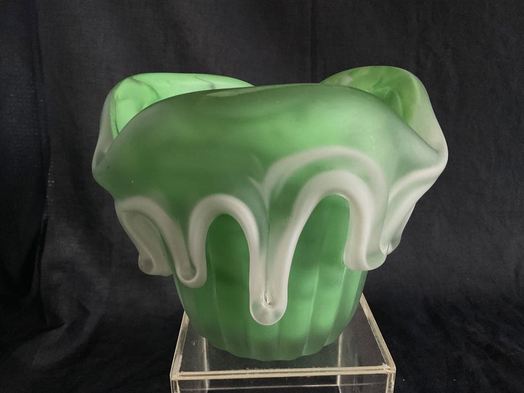 藤田喬平「金彩灰皿」(供箱入り)