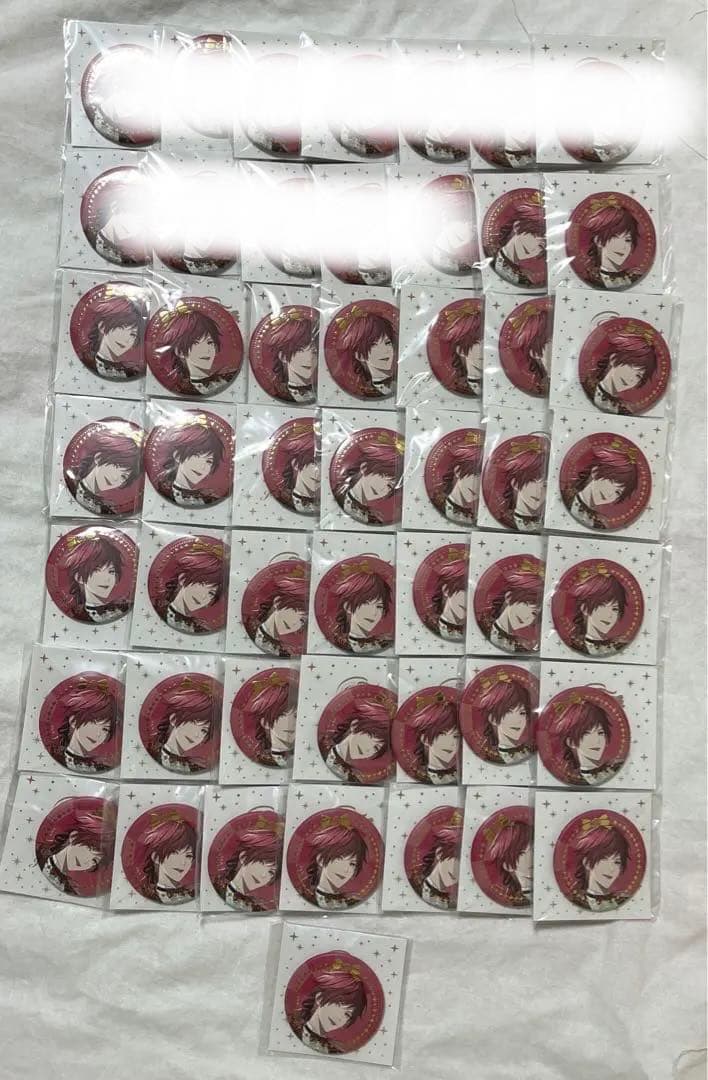 ローレン・イロアス ジュンブラ 缶バッジ