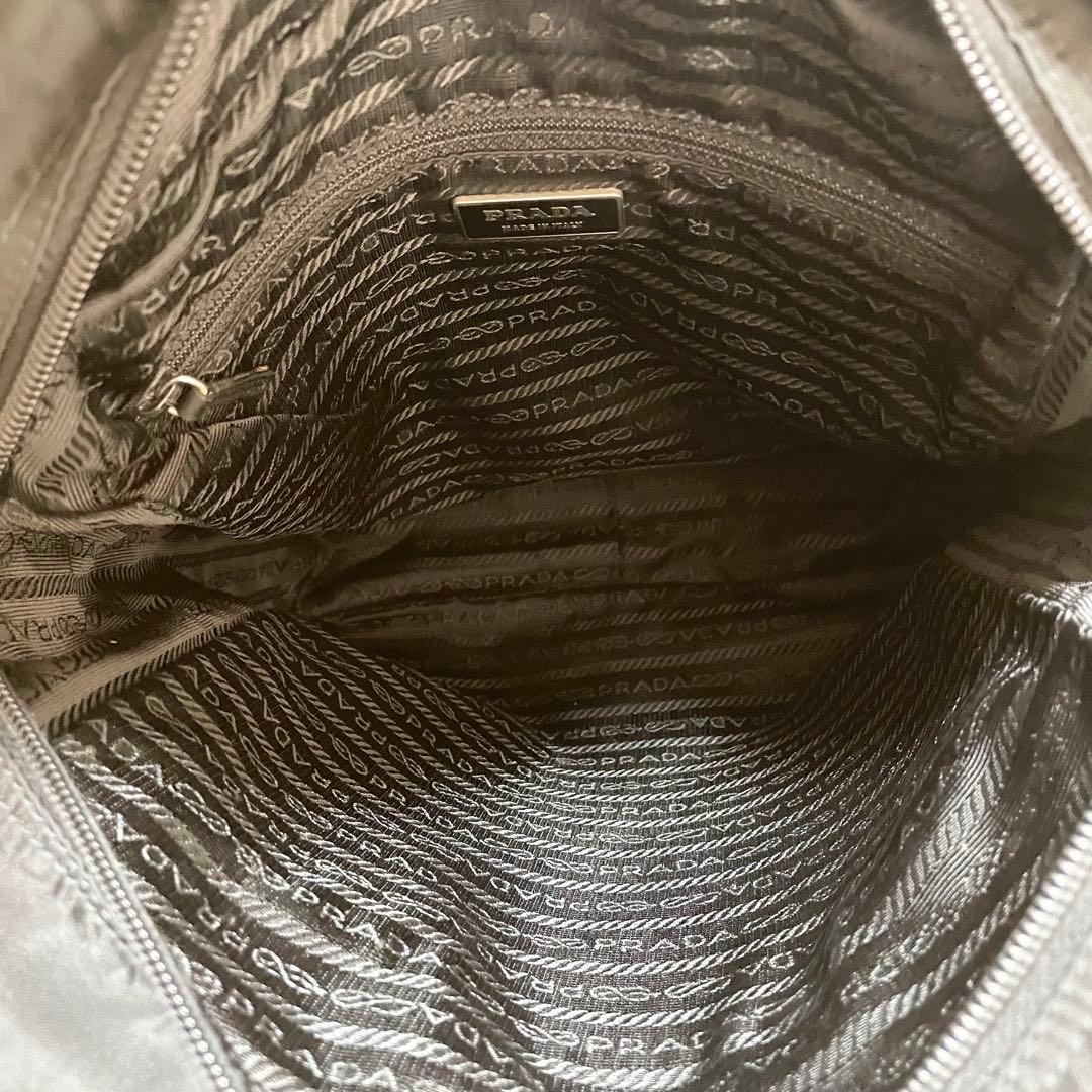 【極美品〜美品】PRADA プラダ ショルダーバッグ ナイロン×レザー スクエア
