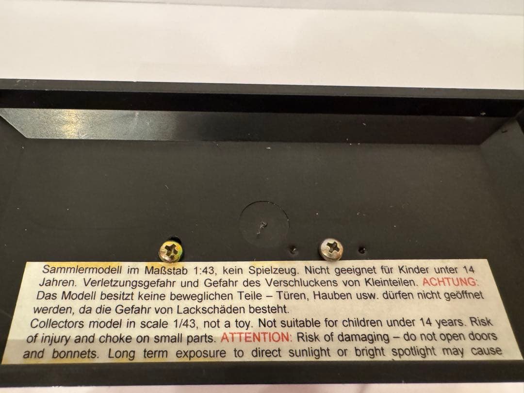 JM-model BMW アルピナ B5 F10 ドイツ職人によるカスタム