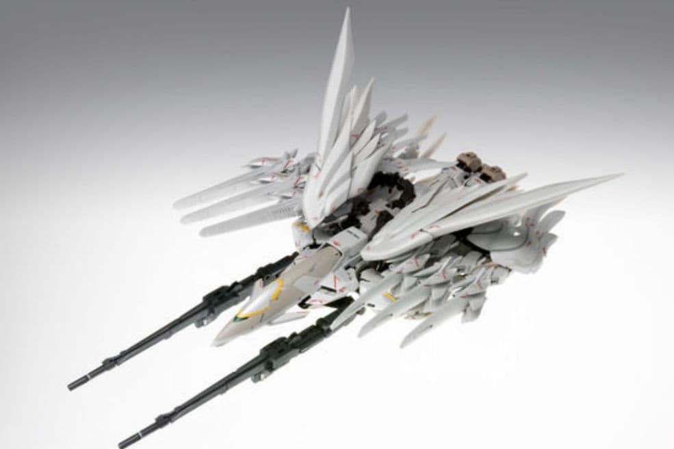 【新品・未開封】 ウイングガンダムスノーホワイトプレリュード