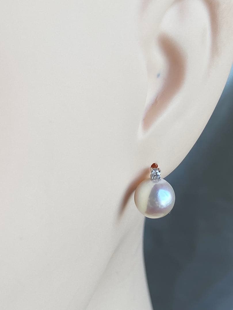 1830 あこや真珠　18KWG ダイヤモンド　天女級のテリ　8mmパールピアス