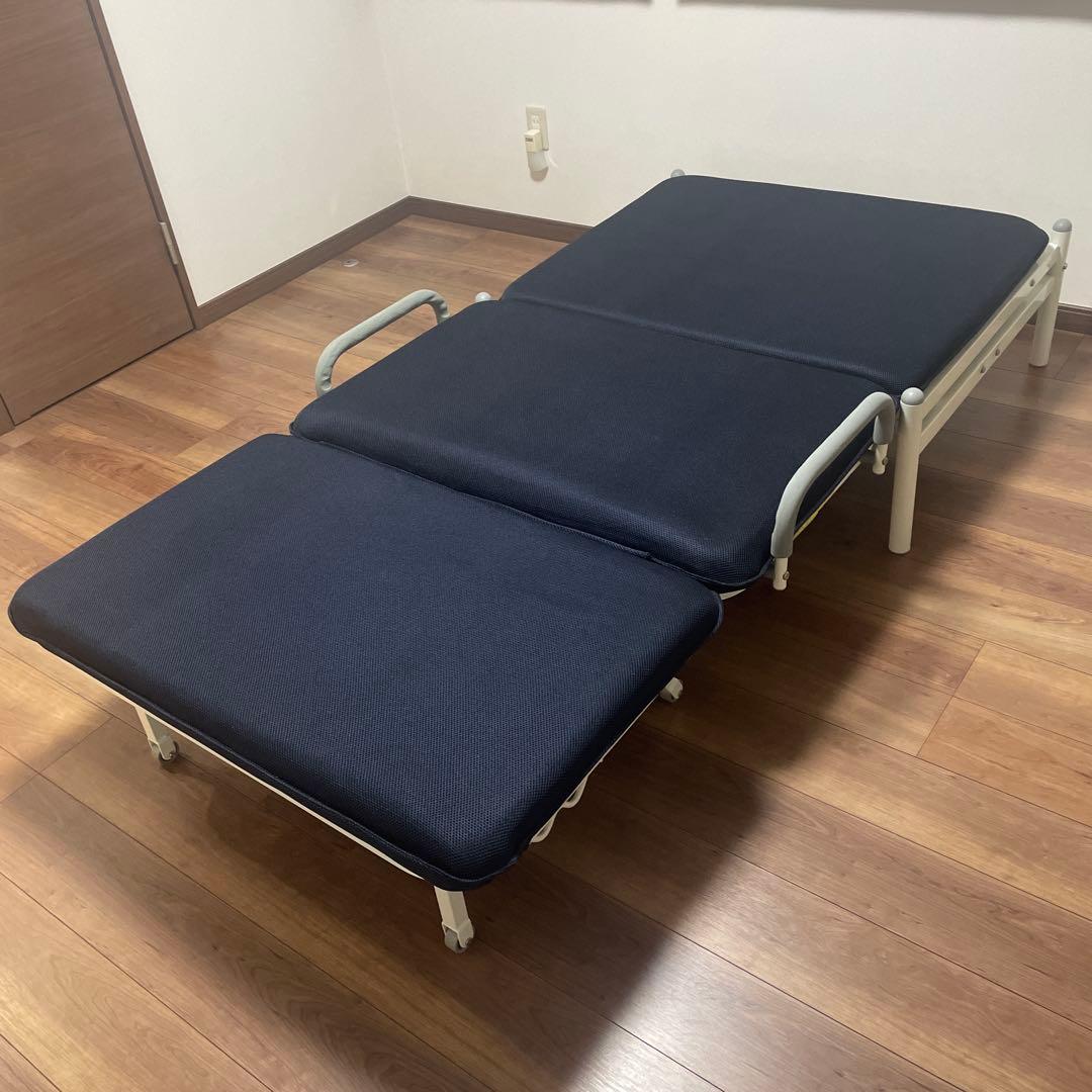 ニトリ　折り畳みベッド　ツイン ソファベッド 2way折りたたみベッド