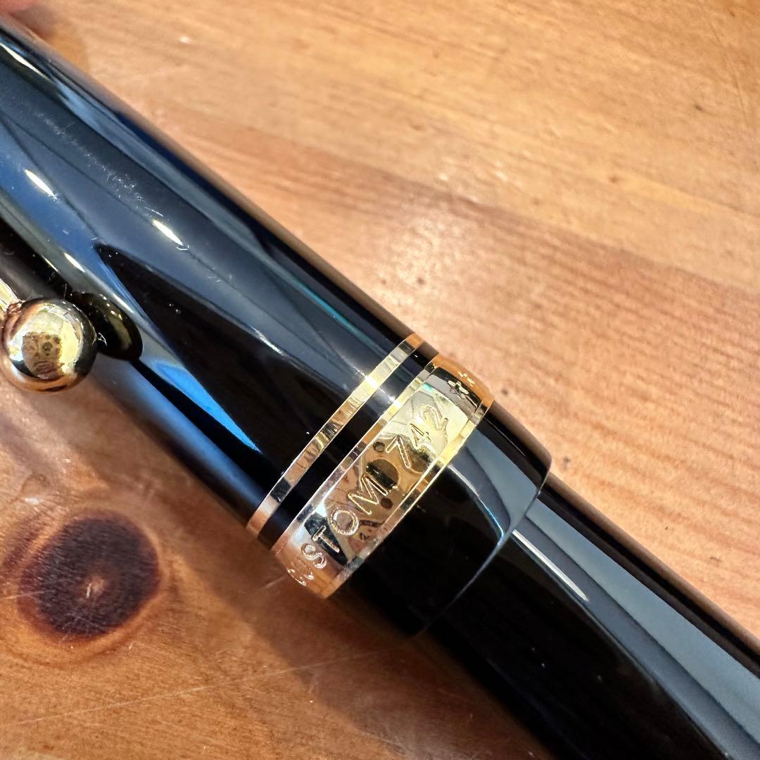 PILOT 万年筆 カスタム742 細字F ブラック