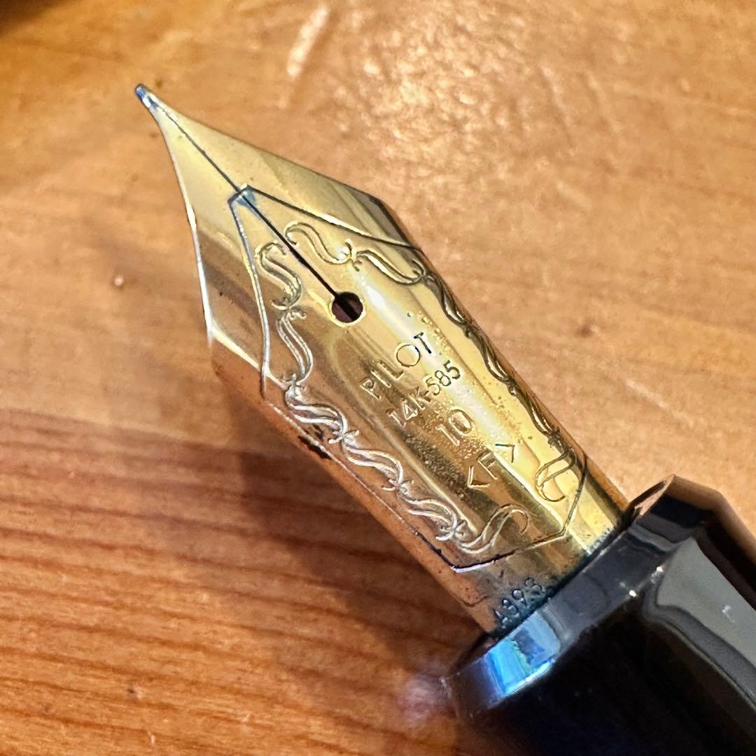 PILOT 万年筆 カスタム742 細字F ブラック