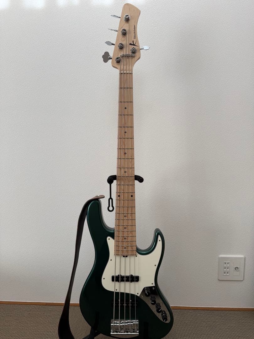 Kikuchi Hermes MV5(BRG) 5弦ベース