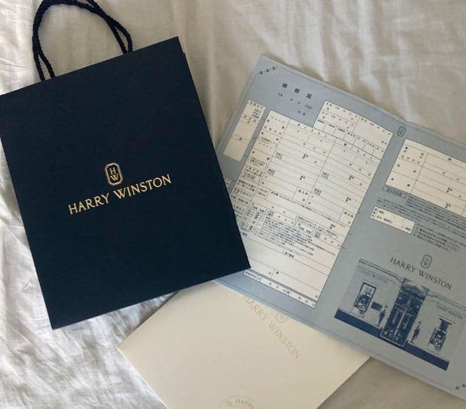 HARRY WINSTON　婚姻届　今日のみの価格
