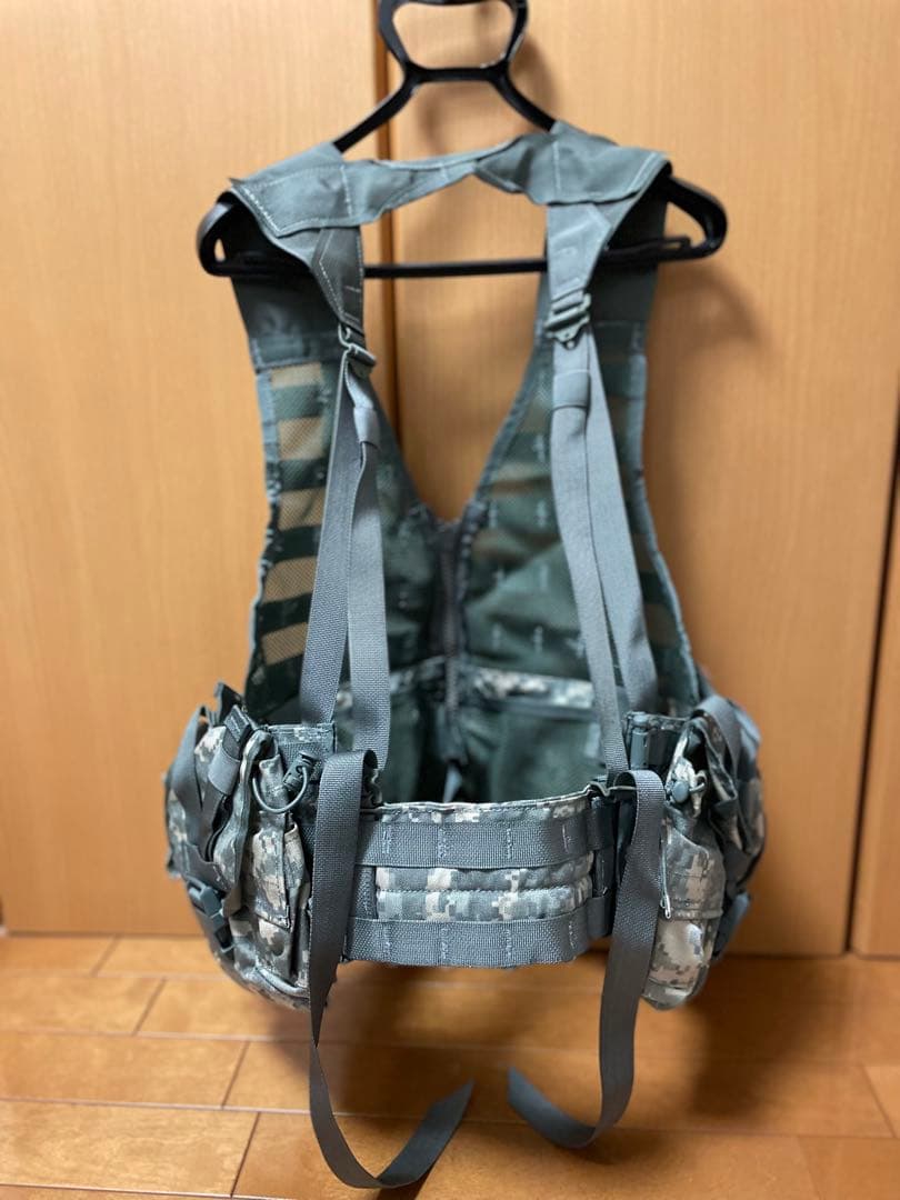 実物　米軍　美品未使用　ファイティングロードキャリアセット　ACU サバゲー