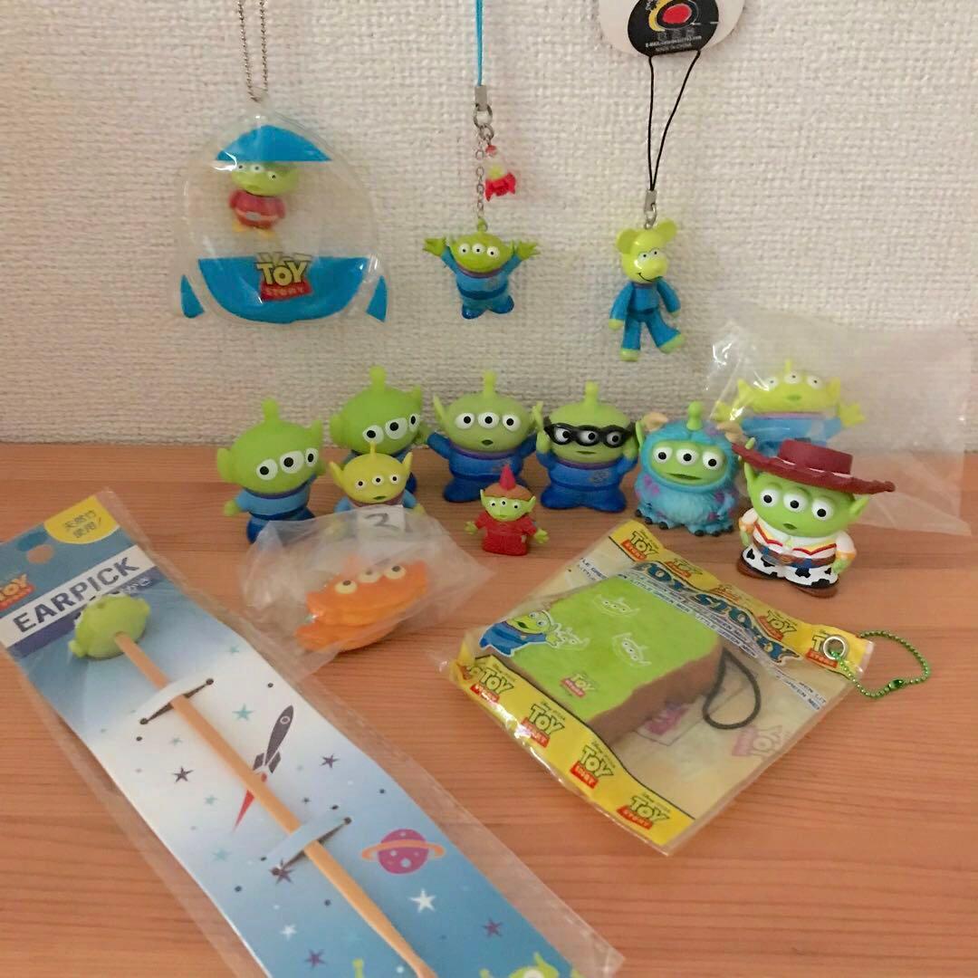 トイ・ストーリー　ウッディ　バズ　リトルグリーンメン　フィギュア　ぬいぐるみ