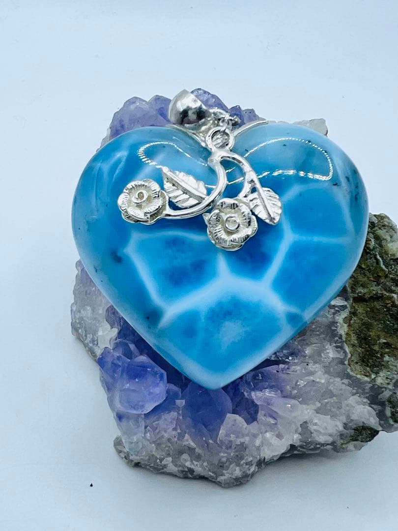 はちです。高品質ラリマーペンダントトップ