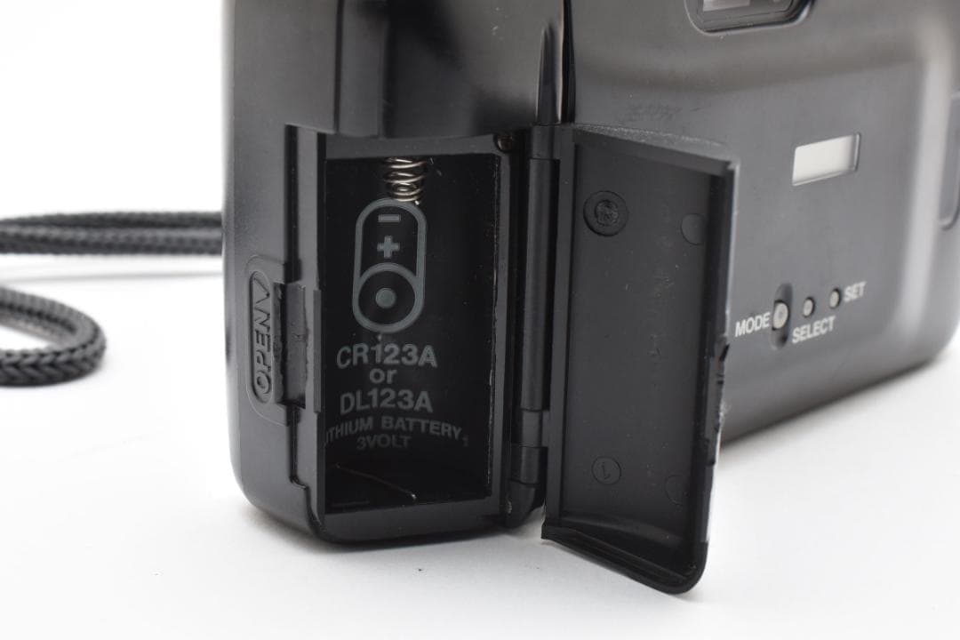 美品 KYOCERA Slim T カールツァイス コンパクトフィルムカメラ