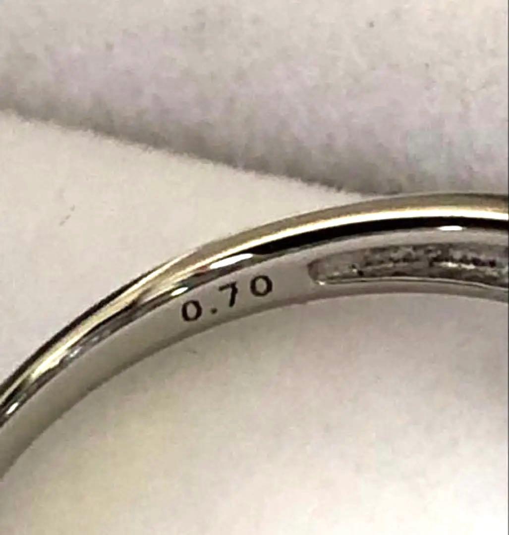 pt950 天然ダイヤモンドリング 0.70カラット真中一列プリンセスカット