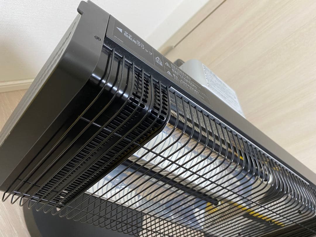 【2019年製】ダイキン セラムヒート ERFT11WS-H ダークグレー