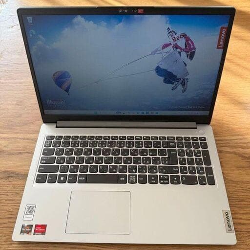 Lenovo IdeaPad Slim 170 Win11 使用248時間極美品