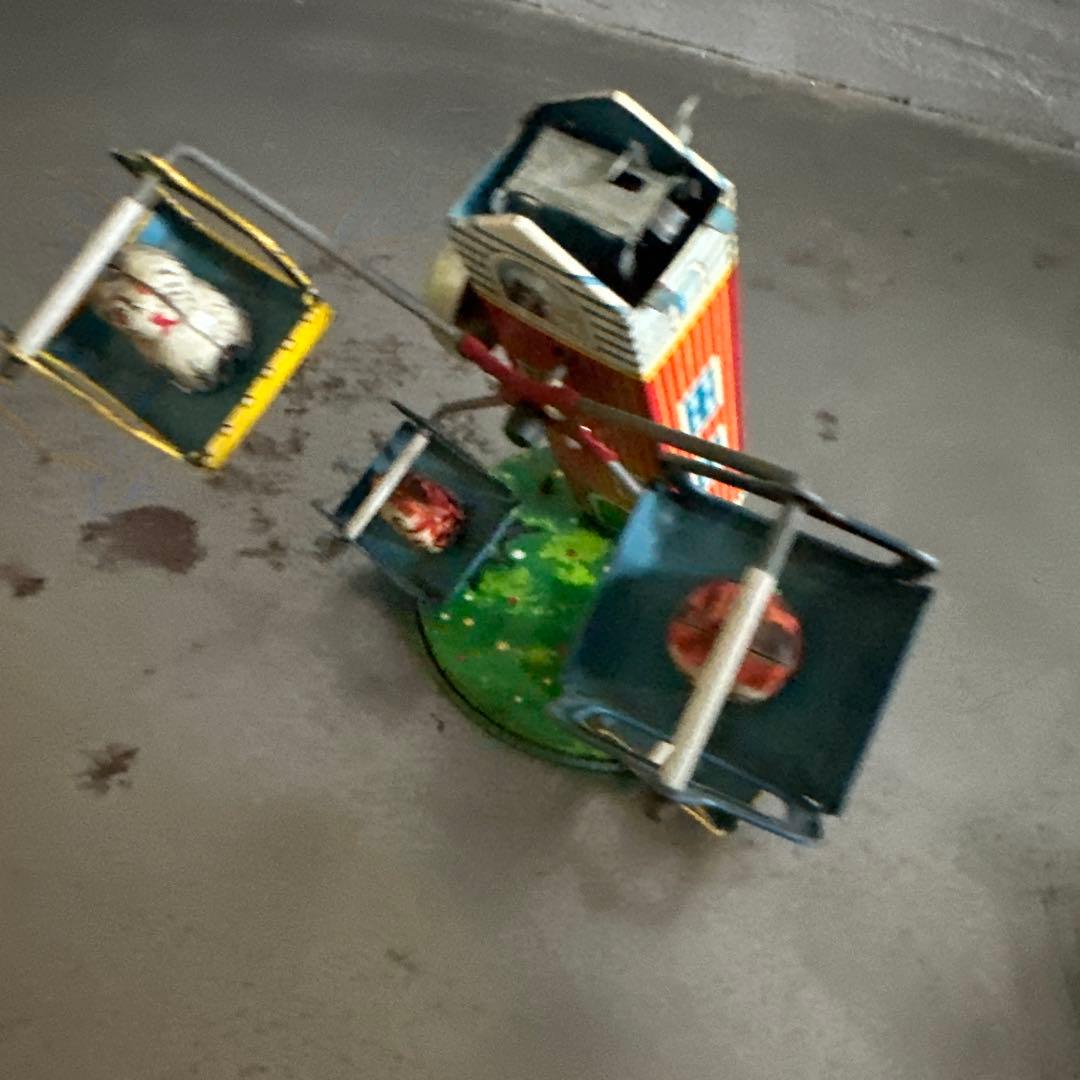 お値下げ‼️ブリキ観覧車 アンティーク雑貨 猫動物キャラクタージャンク