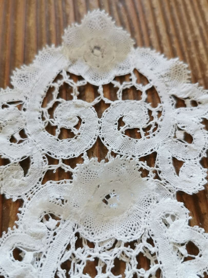 アンティーク フランス購入 レイヤーレースジャボ 二重繋ぎ 一重のポワンドローズ