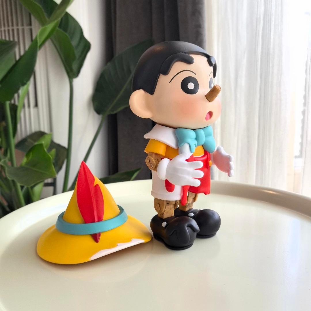 クレヨンしんちゃん ピノキオ フィギュア 帽子付き約26cm