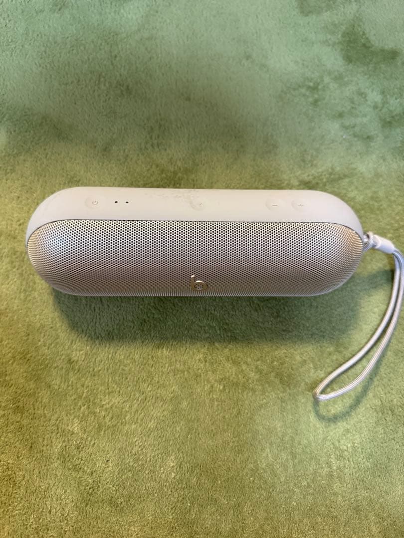ワイヤレススピーカー ベージュ 円筒形
