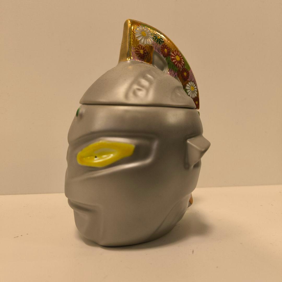 ウルトラセブン　九谷焼　ウルトラの故郷「Ｍ７８星雲」にちなみ７８個限定製作