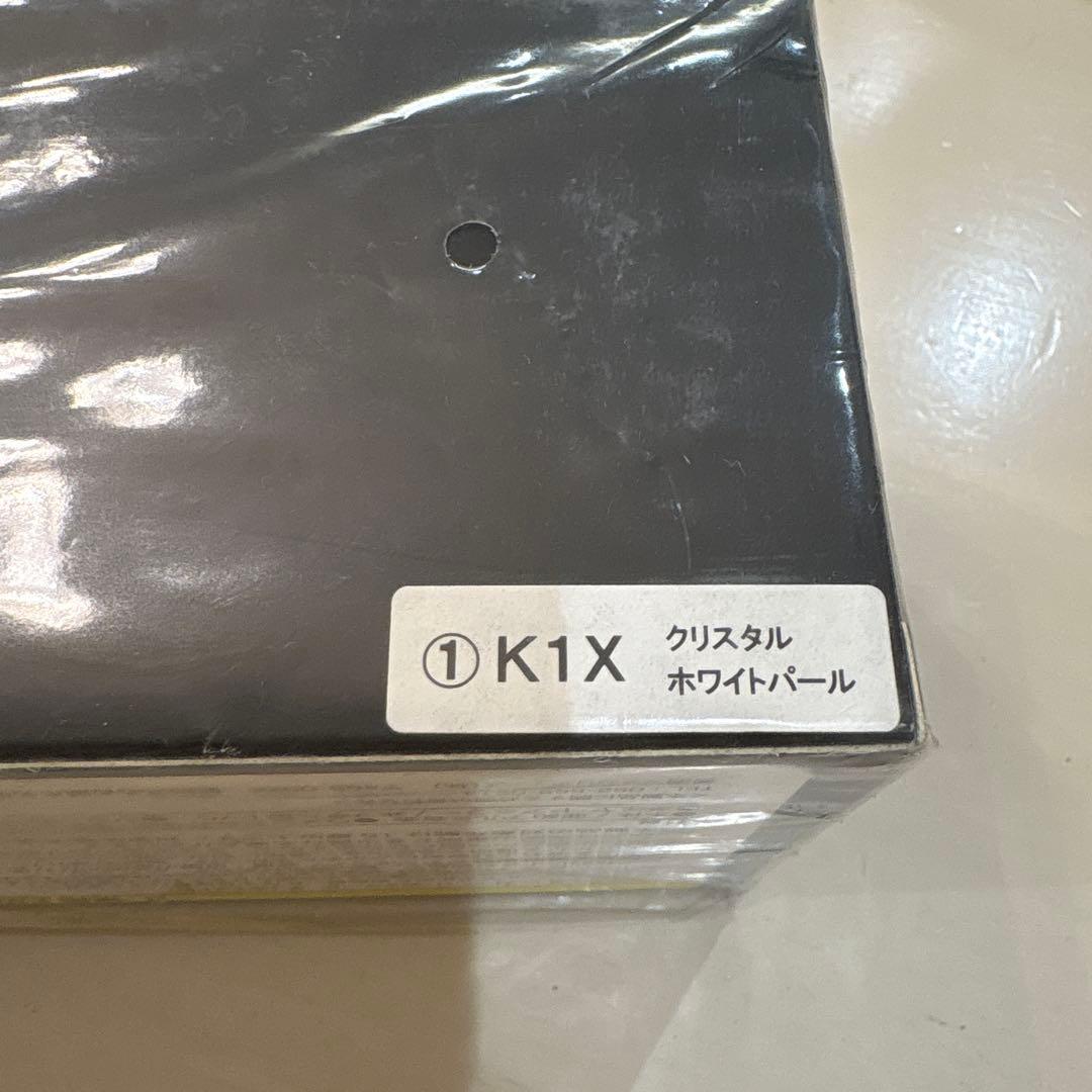 GR86 クリスタルホワイトパール　未開封