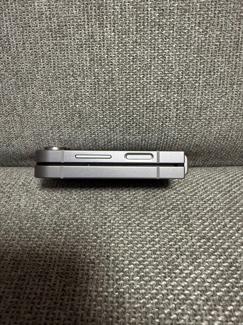 Galaxy Z Flip6 256GB シルバー