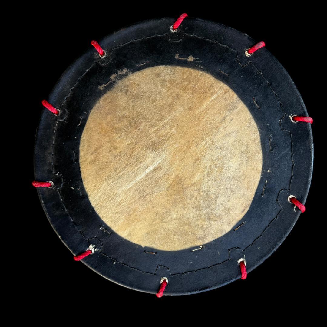 フォロー割【新品】【蔵出し】締め太鼓 牛 革 和太鼓 バチ付き 台付き