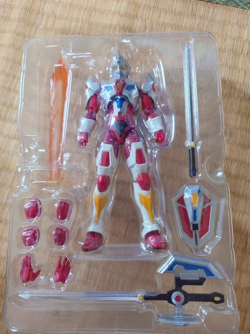 送料無料　ULTRA-ACT　電光超人グリッドマン　4個セット