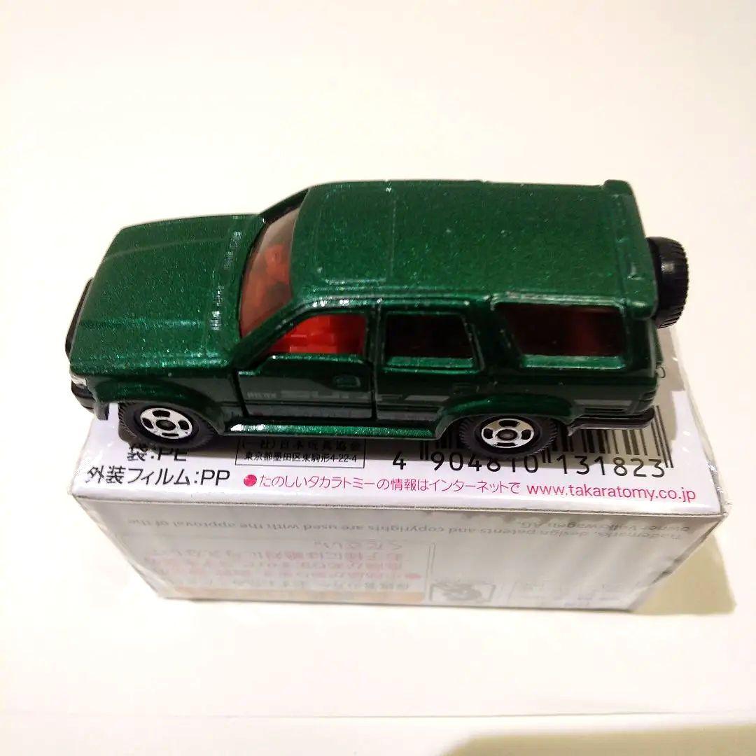 ♦トミカ日本製♦️☆赤箱☆黒箱☆赤箱☆美品☆ハイラックスサーフ♦☆