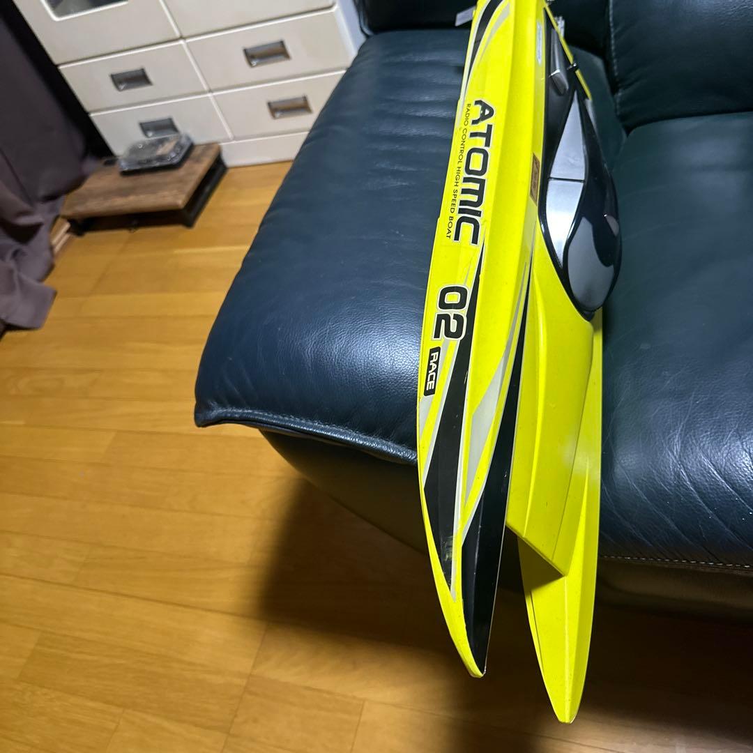 Atomic イエロー リモートコントロールボート大カスタム品