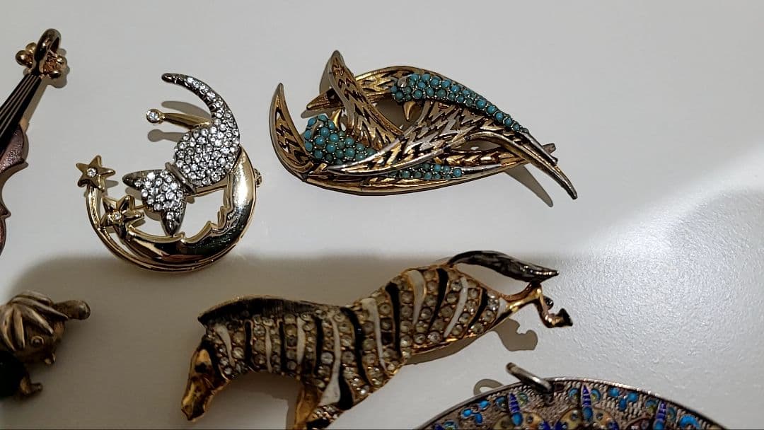 アンティーク　ヴィンテージ　ブローチ　まとめて　昭和レトロ　平成レトロ