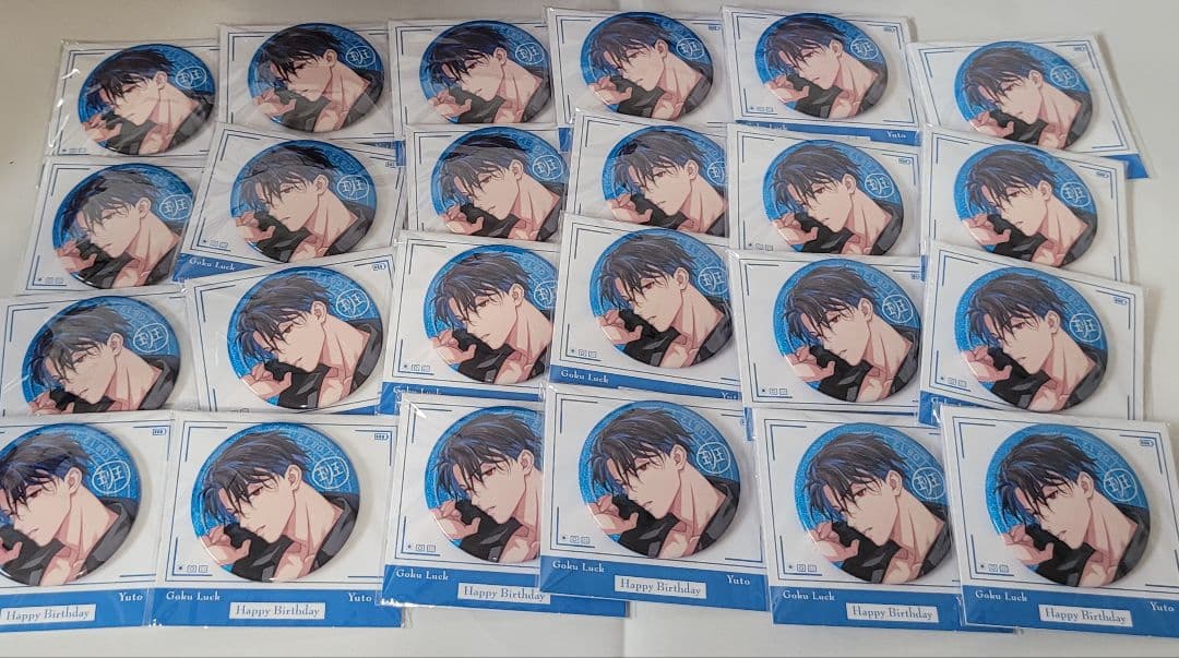 パラライ 犬飼 2025 バースデー goods 缶バッジ 24個