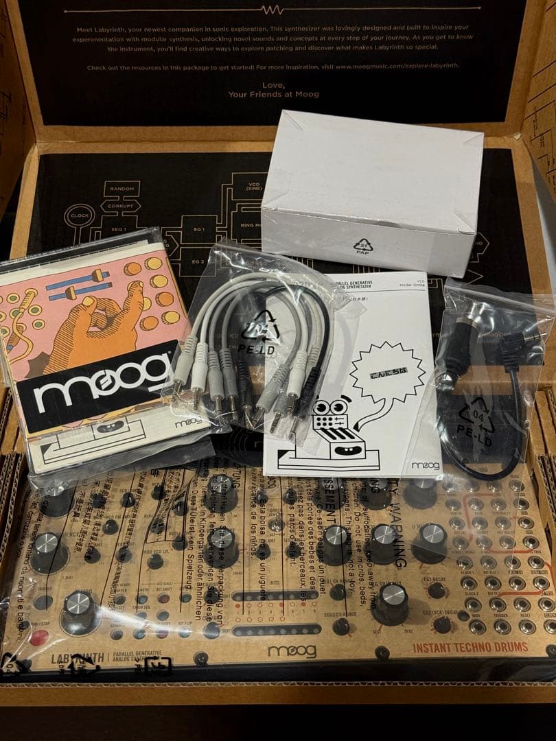 moog labyrinth シンセサイザー アナログ moog セミモジュラー